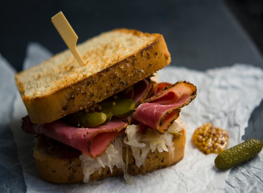 Posso mangiare i salumi in gravidanza?