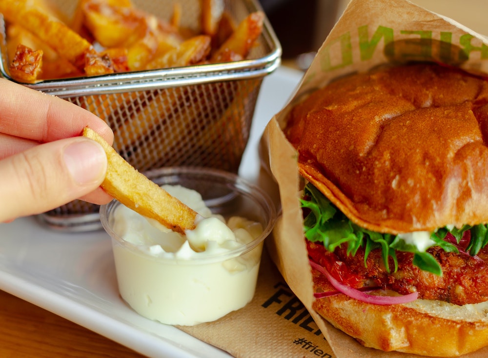 Posso mangiare le patatine fritte in gravidanza?