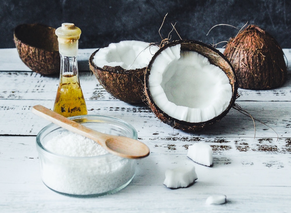 Quali sono i benefici dell'olio di cocco?