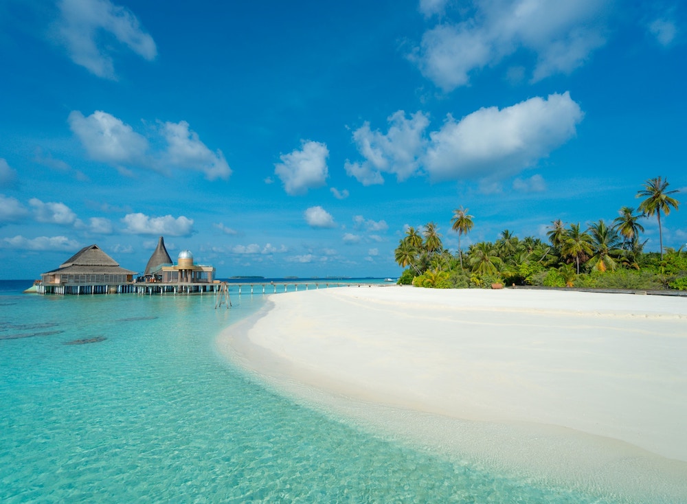 Viaggio alle Maldive: Un'Esperienza Paradisiaca di Sole, Mare e Relax